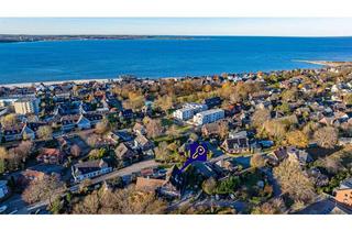 Wohnung kaufen in Oberdorf 10, 24235 Stein, Großzügige Maisonette-Wohnung mit Loggia und Garten in Laboe