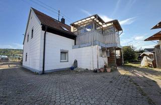 Haus kaufen in 93309 Kelheim, „Vielseitiges Zweifamilienhaus mit Werkstatt, Lager und 4 Garagen – ideal für Wohnen & Arbeiten“