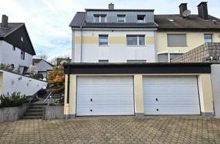 Haus kaufen in 58300 Wetter, Modernisiertes 2-Familienhaus mit 3 Garagen und attr. Garten in guter und ruhiger Lage in Wetter