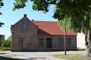 Haus mieten in 14467 Nördliche Innenstadt, Denkmalgeschützte Dorfschule in Beelitz - Ihr neues Zuhause