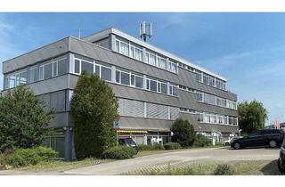 Büro zu mieten in 71364 Winnenden, Winnenden: Heller Eck-Büroraum in bester Lage! Ideal für Home-Office! 2.OG