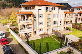 Wohnung kaufen in 79183 Waldkirch, Mediterrane 4-Zimmer-Erdgeschoss-Wohnung mit Garten in beliebter Lage von Waldkirch