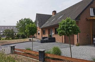 Wohnung mieten in 47533 Kleve, Geräumige moderne Dachgeschosswohnung mit Balkon und Garten