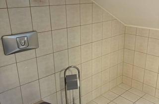 Wohnung mieten in 86438 Kissing, 3 Zimmer DG Wohnung 60 qm mit Keller nähe Bahnhof.