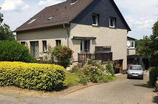 Wohnung mieten in Bengelshöhe, 51491 Overath, Helle 3-Zimmer Dachgeschosswohnung in Overath Bengelshöhe