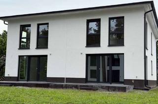 Doppelhaushälfte kaufen in 15827 Blankenfelde-Mahlow, Bezugsfertiges Neubau * Doppelhaushälfte mit Luxusausstattung * private Zufahrt