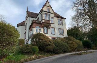 Haus mieten in 76530 Innenstadt, Tolle Dachgeschosswohnung in denkmalgeschützter Villa mit Garten in bester Lage