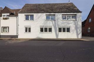 Haus kaufen in 41849 Wassenberg, Wassenberg - ZweifamilienhausMehrgenerationen vieles ist möglich!