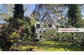 Villa kaufen in 14089 Berlin, Berlin - IMMOBERLIN:DE - Sehr attraktives Ein-Zweifamilienhaus in exquisiter Lage zwischen Wald und Havel