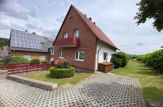 Haus kaufen in 34414 Warburg, Warburg - gepflegtes EFH mit Keller und Garage in Warburg - Ihr neues Zuhause ?