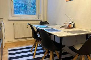 Wohnung kaufen in 22049 Hamburg, Hamburg - Provisionsfrei + Bezugsfrei - 2-Zimmer-Wohnung (Altbau)