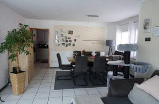 Wohnung kaufen in 74889 Sinsheim, Sinsheim - 4,5-Zimmer-Eigentumswohnung mit Balkon und Garage
