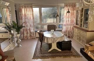 Wohnung kaufen in 38114 Braunschweig, Braunschweig - Eigentumswohnung 4 Zimmer Zentrale Lage Erdgeschoss Garten