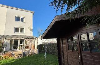 Haus kaufen in 77656 Offenburg, Offenburg - Großzügiges Familien-Reiheneckhaus in ruhiger Traumlage