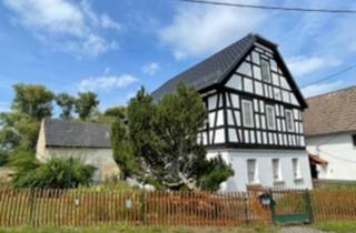 Einfamilienhaus kaufen in 04626 Schmölln, Schmölln - Einfamilienhaus in ruhiger Ortskernlage im Altenburger Land