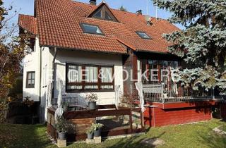 Haus kaufen in 72108 Rottenburg, Rottenburg am Neckar - Familienidylle in Oberndorf: Haus mit 2 Wohneinheiten . Garten + Doppelgarage