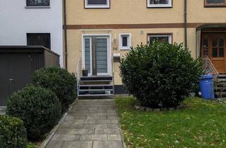 Reihenhaus kaufen in 97228 Rottendorf, Rottendorf - Charmantes Reihenhaus in Rottendorf am Waldrand