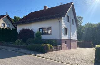Haus kaufen in 66822 Lebach, Lebach - schönes 1-2 Familienhaus in guter Lage - Provisionsfrei -