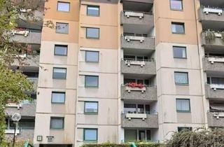 Wohnung kaufen in 32051 Herford, Herford - Frisch renovierte 3-Zimmer-Wohnung mit Balkon - bezugsfrei!