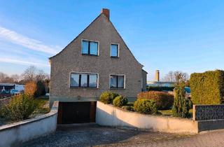 Einfamilienhaus kaufen in 15306 Seelow, Seelow - Einfamilienhaus mit Nebengelass und Potential