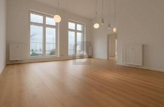 Haus kaufen in 22529 Hamburg, Hamburg Lokstedt - LEBEN ÜBER DER STADT KOMPLETT RENOVIERT