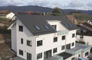 Wohnung kaufen in 77704 Oberkirch, Oberkirch-Bottenau - Dachgeschosswohnung mit Ausblick: 4-Zi. Whg. mit Dachterrasse in Oberkirch-Bottenau Neubau. Genießen sie Wohnen in Ru...