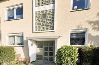 Wohnung kaufen in 45659 Recklinghausen, Renovierte 2,5/3 Zimmer Etagenwohnung mit Balkon, Garage und 2 Kellerräumen in RE-Hillerheide