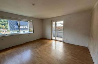 Wohnung kaufen in Reichertsklinge, 75323 Bad Wildbad, 3 Zimmer Wohnung mit Balkon und Garage in Bad Wildbad