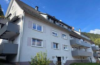 Wohnung kaufen in Reichertsklinge, 75323 Bad Wildbad, 3 Zimmer Wohnung mit Balkon und Garage in Bad Wildbad