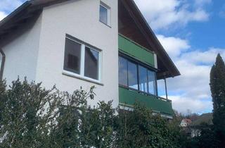 Wohnung mieten in Rechbergstraße 10, 72574 Bad Urach, 3-Zimmer Wohnung mit Balkon und Wintergarten in Bad Urach