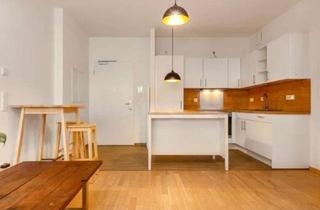 Wohnung mieten in Zinnowitzer Straße, 10115 Mitte, Stilvolle möblierte 2-Zi.-Wohnung in Berlin Mitte ideal für Berufstätige, Paare und Expats