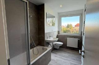 Wohnung mieten in Eythraer Str., 04442 Zwenkau, Große 4-Zimmer Wohnung in grüner Umgebung mit Garten und Garage