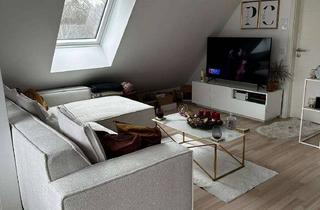 Wohnung mieten in 85521 Ottobrunn, 2-Zimmer-Dachgeschosswohnung mit Balkon und EBK in Ottobrunn