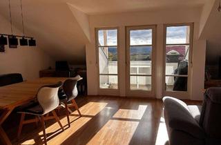 Wohnung mieten in Kornbühlstraße 65, 72108 Rottenburg, Sonnige + helle Dachgeschosswohnung