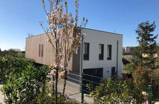 Immobilie mieten in Eschenweg 31, 61440 Oberursel, Oak Lodge - Nahe Frankfurt (Messe)