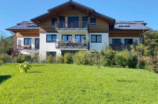 Wohnung kaufen in Rosenhofweg 29, 83471 Berchtesgaden, 3-Zimmer-Dachgeschosswohnung in äußerst ruhiger Lage am Waldrand mit dreiseitigem Bergblick