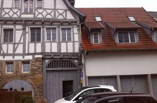 Wohnung kaufen in 74354 Besigheim, Kernsanierte 4-Zimmer-Wohnung mit 2 Balkonen im historischen Ambiente in der Altstadt von Besigheim