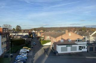 Wohnung mieten in Pfarrer-Linzbach-Straße 16, 52388 Nörvenich, Attraktive 4-Zimmer-Wohnung mit Balkon und 2 Bädern in Nörvenich