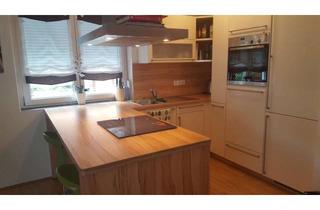 Wohnung mieten in Brahmsweg, 97941 Tauberbischofsheim, Gepflegte 3 Zi.-Wohnung mit Balkon, Küche, Tiefgarage & Außenstellplatz