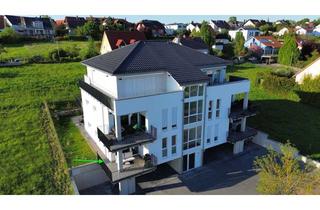 Wohnung mieten in Am Weidengraben 22, 97297 Waldbüttelbrunn, Neubau in Feldrandlage: 3-Zimmer-Wohnung mit Gartenzugang von allen Räumen mit Abendsonne & Ausblick