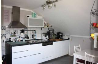 Wohnung mieten in 77736 Zell, Charmante 3-Zimmer-Dachgeschosswohnung mit malerischer Aussicht & moderner Ausstattung