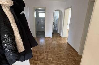 Wohnung mieten in Adolf-Geck-Straße, 77654 Offenburg, Helle 4-Zimmer Wohnung mit Balkon, Dachterrasse und Garage in Offenburg