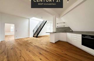 Wohnung mieten in 12161 Friedenau, Zwei-Zimmer-Wohnung mit Dachterrasse - DG li.