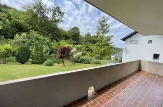 Wohnung mieten in 74821 Mosbach, Freundliche 4,5-Raum-Souterrain-Wohnung mit Einbauküche, Balkon und Garten in MOS