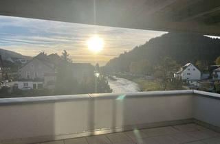 Wohnung mieten in 79183 Waldkirch, Großzügige 4-Zimmer Wohnung mit Balkon in Waldkirch