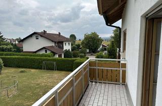 Wohnung mieten in Lindenstraße 10, 87665 Mauerstetten, Großzügige, helle 4-Zimmer Wohnung in gepflegtem 3-Familienhaus