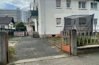 Haus kaufen in 64347 Griesheim, 2 Familienhaus in Griesheim mit Baugenehmigung auf dem Grundstück