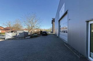 Anlageobjekt in 23701 Eutin, Neuwertige Lagerhalle mit Bürotrakt im Gewerbegebiet von Eutin zu verkaufen