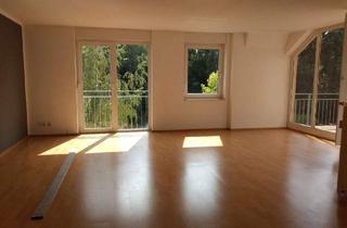 Wohnung kaufen in 59423 Unna, Unna - Schöne helle 3,5-Zimmer-Wohnung mit Balkon und TG-Stellplatz in zentraler Lage in Unna zu verkaufen