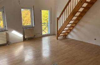 Wohnung kaufen in 71665 Vaihingen an der Enz, Vaihingen an der Enz - 1,5-Zimmer-Maisonettewohnung mit Dachbalkon in VaihingenEnz